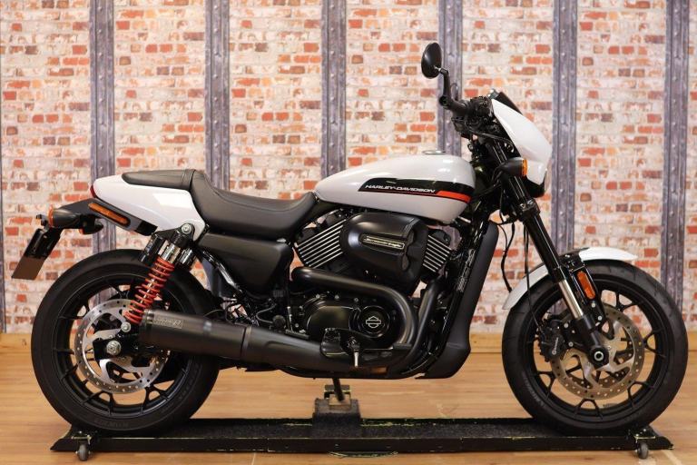 2020 HARLEY DAVIDSON XG 750 A STREET ROD - 1,562 MILES - VANCE AND HINES EXHAUST