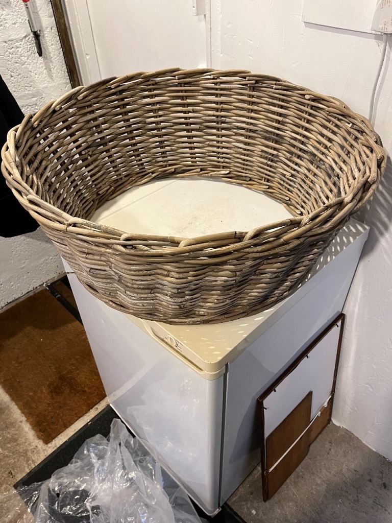 Christmas tree surround