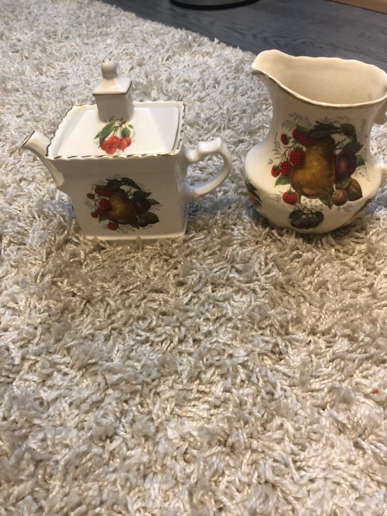Decorative Ceramic Teapot and Jug Set – Fruit Pattern