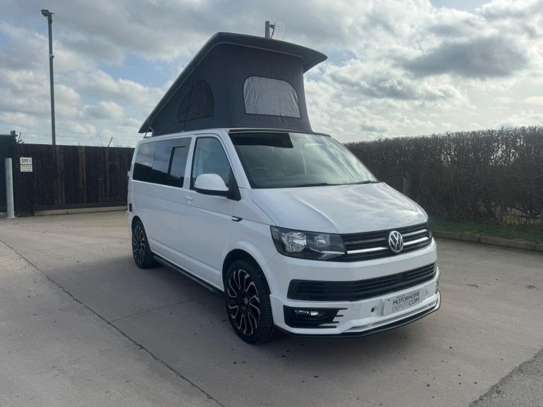 Volkswagen Transporter H-Line T28 4 Berth 5 Belts
