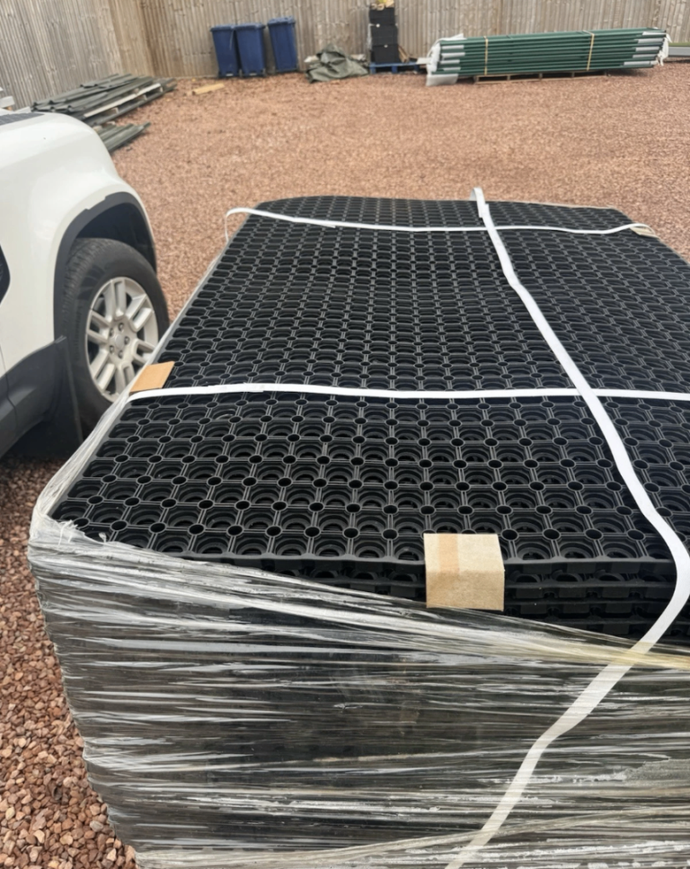 Thick Rubber Grass Mats for Outdoor Garden 