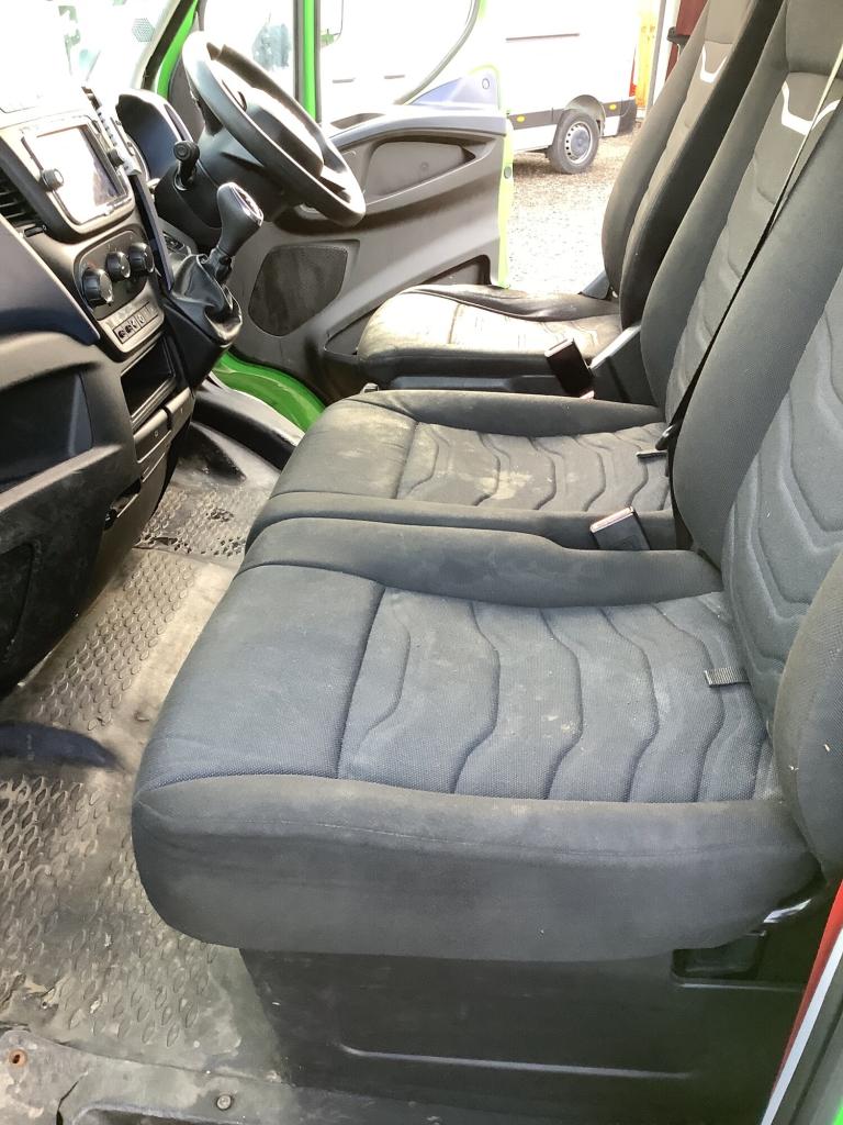 2020 Iveco Daily 2.3 pickup LWB tail lift drop side automatic  CHASSIS CAB Diesel Automatic