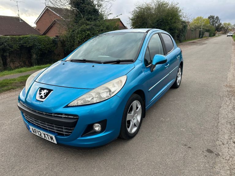 Peugeot 207 2012 £20 Tax
