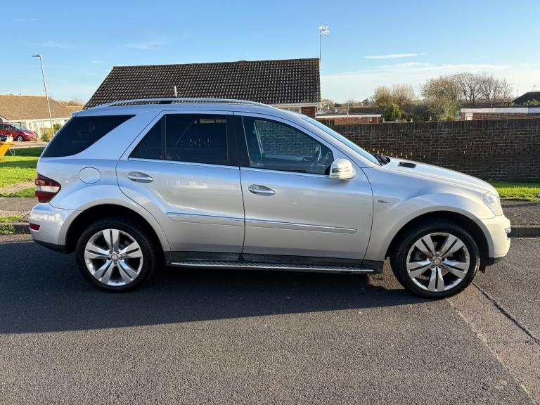 2011 Mercedes-Benz M Class ML350 CDi BlueEFFICIENCY [231] Sport 5dr Tip Auto ESTATE Diesel Automatic