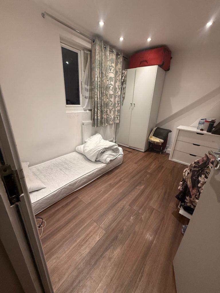 Room for rent in Neasden