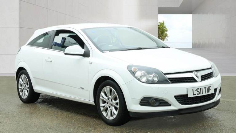 Vauxhall, ASTRA, Hatchback, 2011, Manual, 1598 (cc), 3 doors