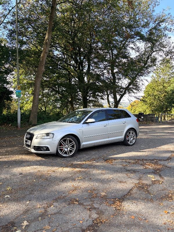 Audi, A3, Hatchback, 2012, Manual, 1598 (cc), 5 doors