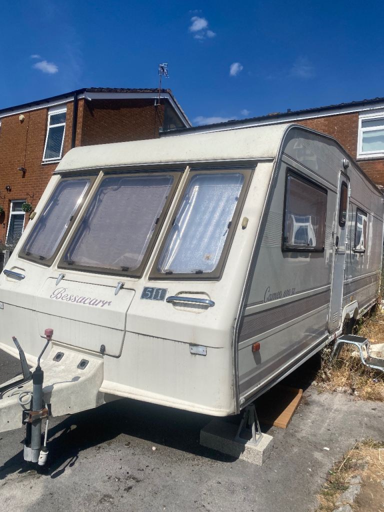Caravan for sale need some work