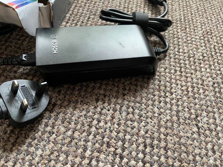 Compact Charger Bosch Activ Line from 2013 models, Original E-Bike Charger 36V 2A