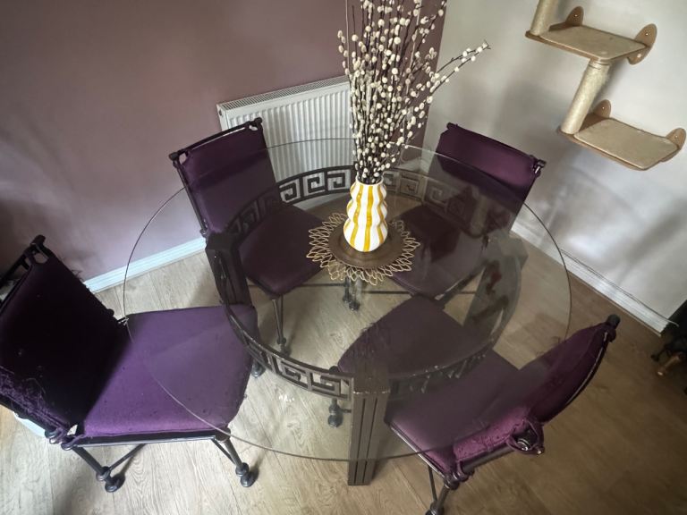 Cast iron dining set for home or garden