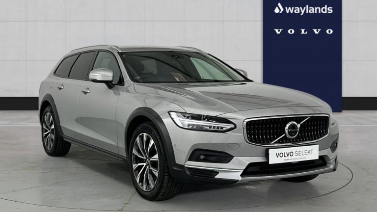 2023 Volvo V90 Plus, B5 AWD mild hybrid, Diesel Estate Diesel Automatic
