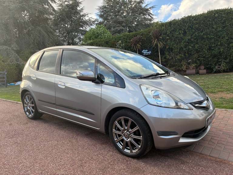 2010 Honda Jazz 1.4 i-VTEC Si 5dr HATCHBACK Petrol Manual