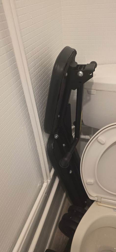 Folding weight bench and squat rack 100kg weights also