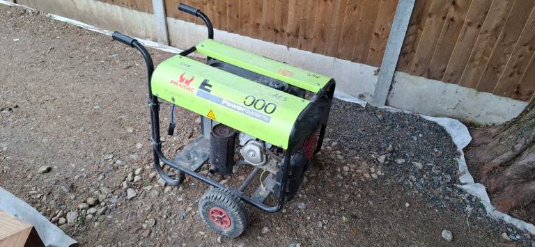 Pramac ES5000 generator