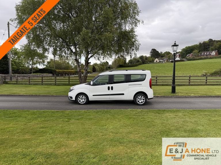 2017 Fiat Doblo 1.6 Multijet 16V SX Combi Van WINDOW VAN DIESEL Manual