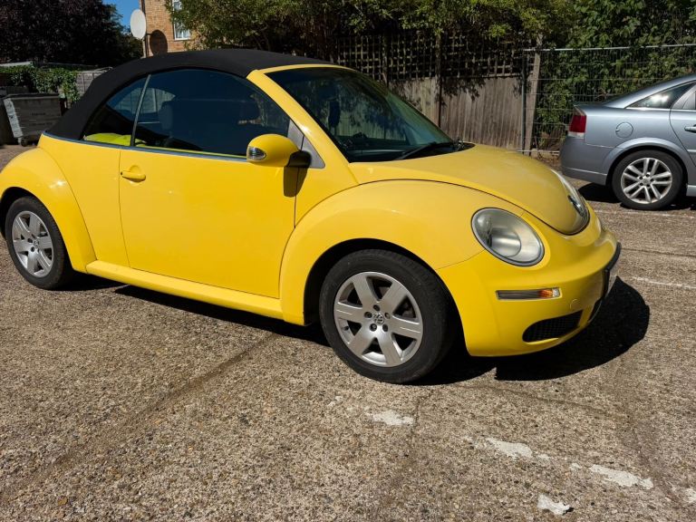 Volkswagen, BEETLE, Convertible, 2007, Manual, 1595 (cc), 2 doors