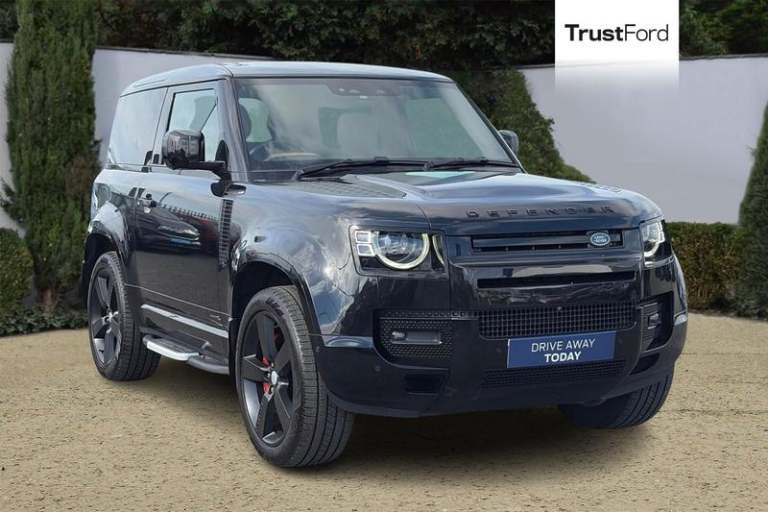 2023 Land Rover Defender 90 3.0 D300 MHEV X SUV 3dr [Auto] 4WD - BLIND SPOT MONITOR, HEATED SEATS...