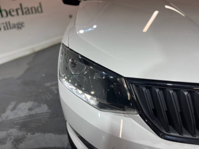 2018 Skoda Fabia 1.0 TSI Monte Carlo Hatchback 5dr Petrol Manual Euro 6 (s/s) (95 ps) Hatchback P...