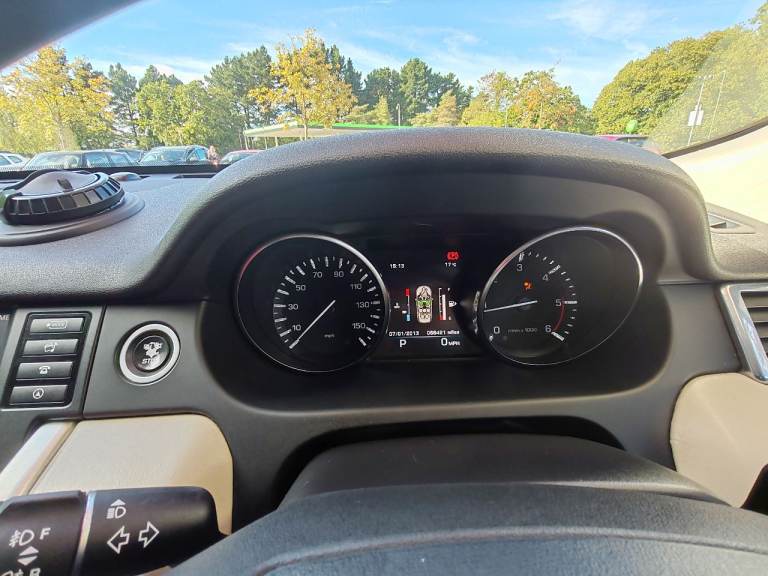 Land Rover, DISCOVERY HSE Luxury, Estate, 2016, Other, 1999 (cc), 5 doors