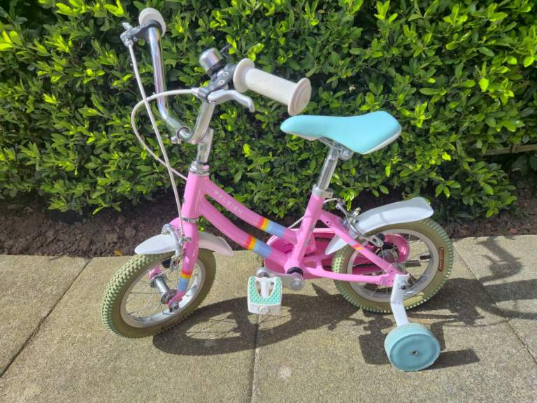 Raleigh Pop 12" Kids Bike - Pink with Stabilisers