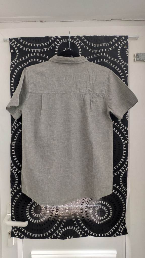 Men's Grey Short Sleeve Casual Shirt – Good Condition