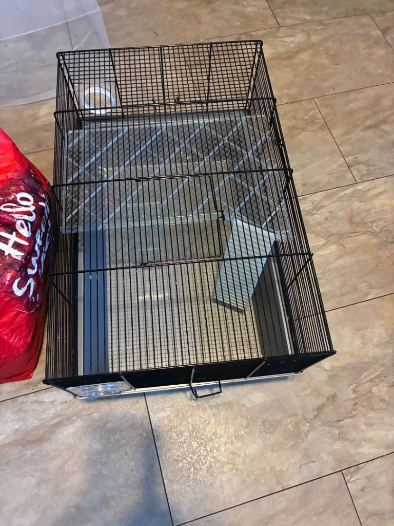 Hamster cage and accessories FREE