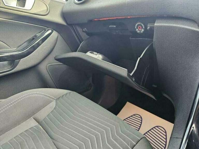 2015 Ford Fiesta 1.25 Zetec Euro 6 3dr HATCHBACK Petrol Manual