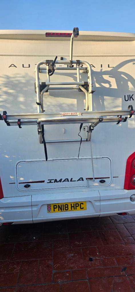 Motorhome cycle rack