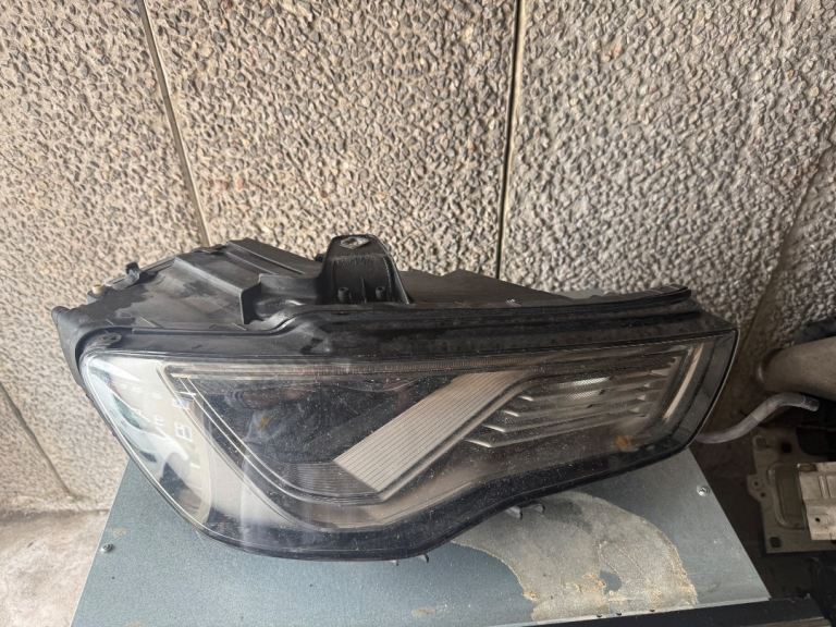 Audi 2016 A3 S3 RS3 8V LED Matrix Headlight DRIVER OS 8V0941034A 13-16