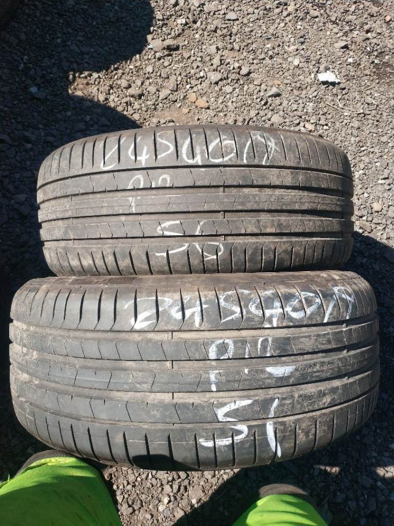 245 40 19 PART WORN TYRES MATCHING PIRELLI USED TIRES