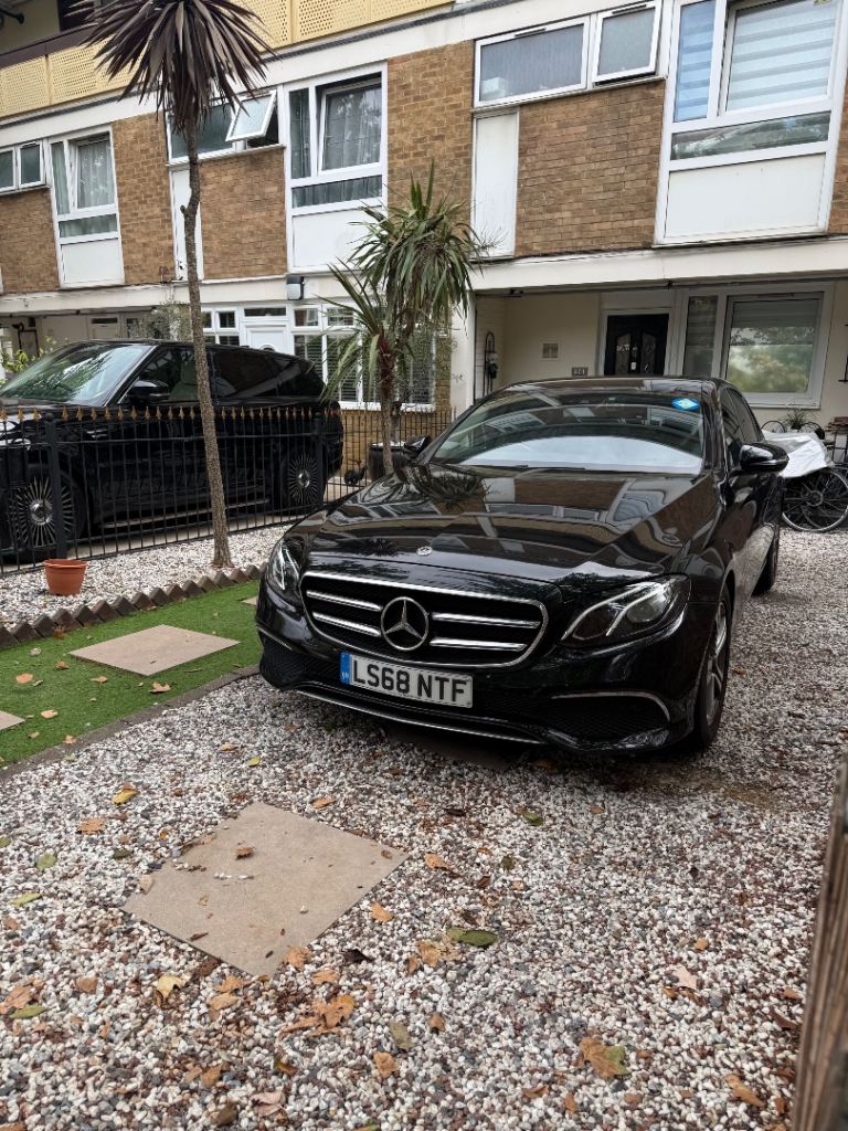 Mercedes-Benz, E CLASS, Saloon, 2018, Semi-Auto, 1950 (cc), 4 doors