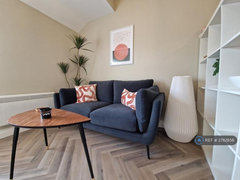 1 bedroom in Lee Gate, Rochdale, OL12 (#2782856)