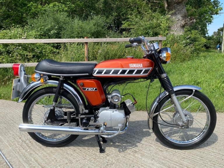 YAMAHA FS1-E 50, 1976, MATCHING NUMBERS, UK MODEL, OLDER RESTORATION, CRACKING 