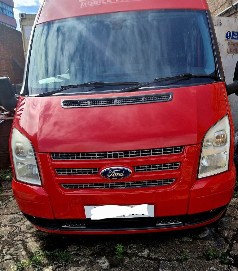 2013 Ford TRANSIT LIMITED MOBILE TYRE VAN FSH 