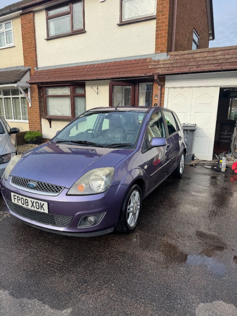 FORD FIESTA GHIA (PURPLE)