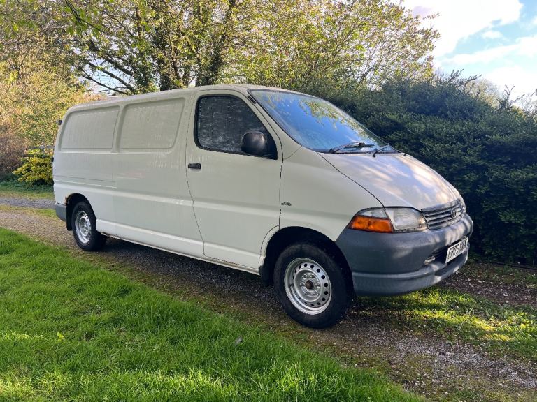 Toyota Hiace gs300 Lwb diesel van