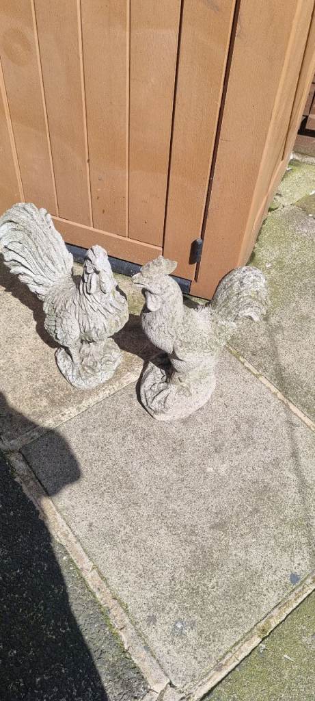 Pair of Stone Rooster Garden Ornaments – Good Condition