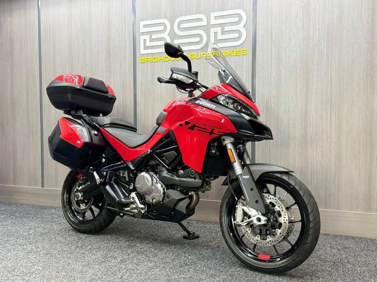 2024 24 Ducati Multistrada V2S 937cc Euro 5 FSH inc belts - FULL LUGGAGE