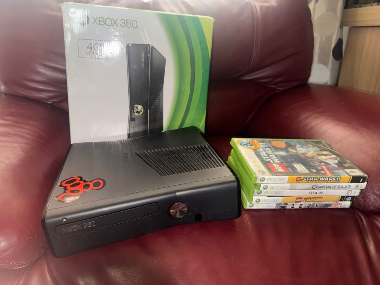Xbox 360 4GB Console with Box and Games