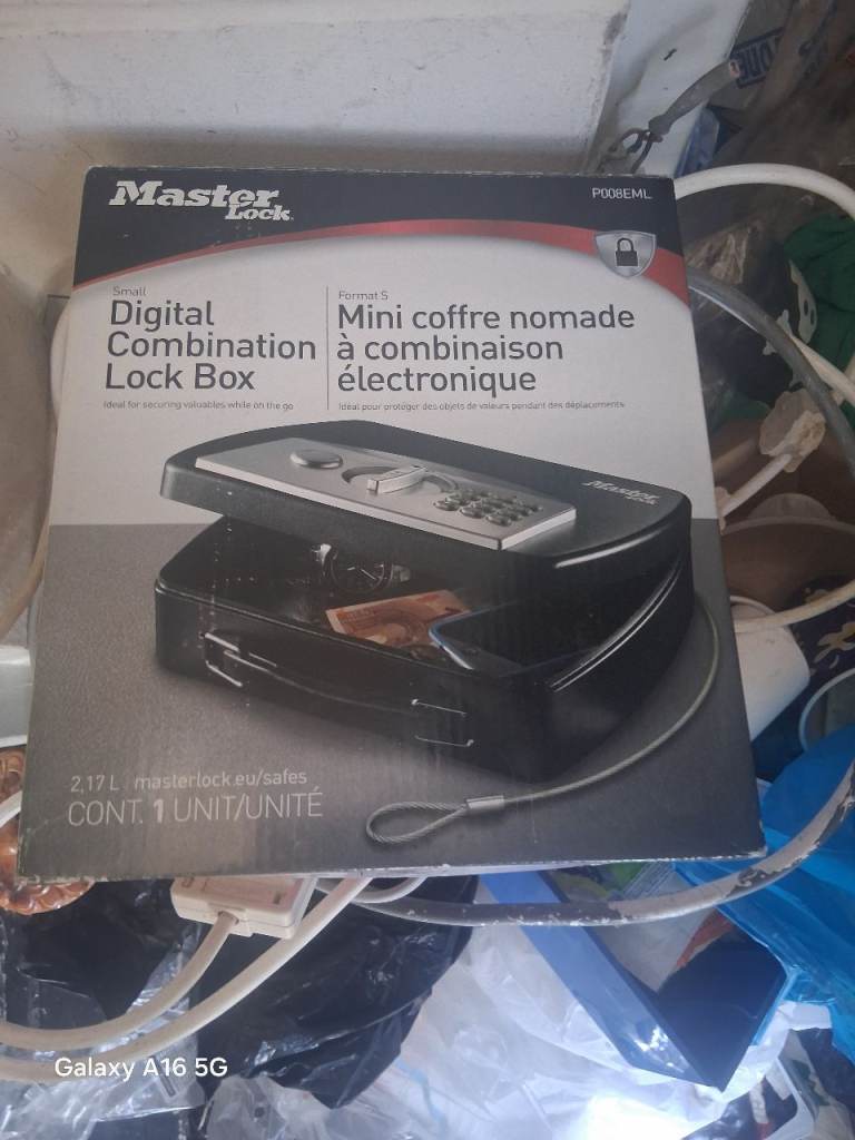 Digital combinación lock box