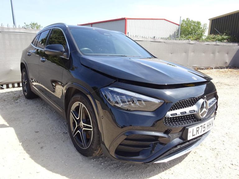 2025 75 REG MERCEDES BENZ GLA 200 AMG LINE EXECUTIVE AUTO DAMAGED SALVAGE
