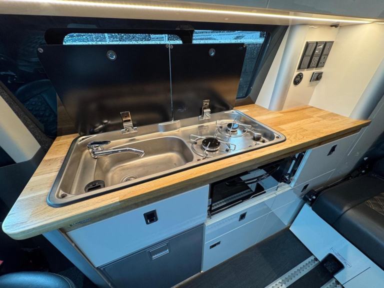 Landseer Leisure Ford Custom  Super High Spec - Automatic - Great Value