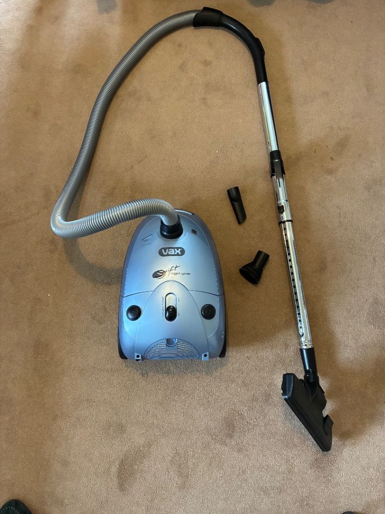 Vax Swift Bagged Cylinder Vacuum Cleaner - Good Condition