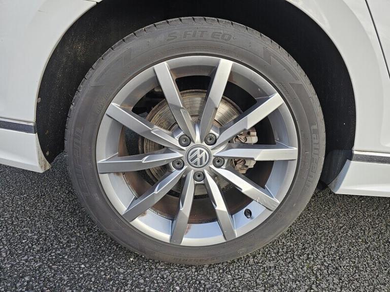 2018 Volkswagen Passat 1.8 TSI 180 R-Line 5dr DSG [Panoramic Roof] ESTATE PETROL Automatic