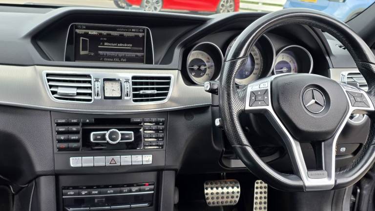 Mercedes-Benz, E CLASS, Saloon, 2014, Semi-Auto, 2143 (cc), 4 doors