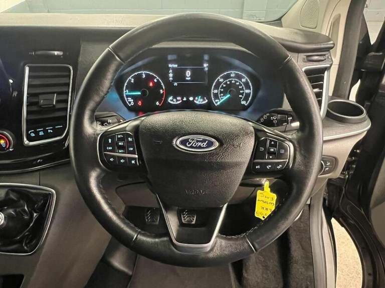 2022 Ford Tourneo Custom 2.0 EcoBlue Hybrid 185ps L/R 8 Seater Titanium X MPV DIESEL Manual