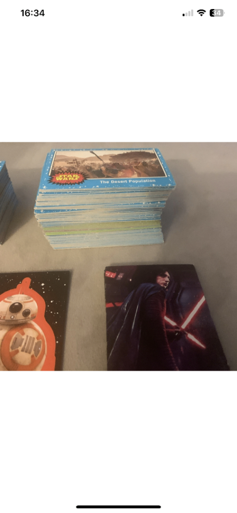 165 Topps STAR WARS The Force Awakens & Rise of Skywalker trading cards 