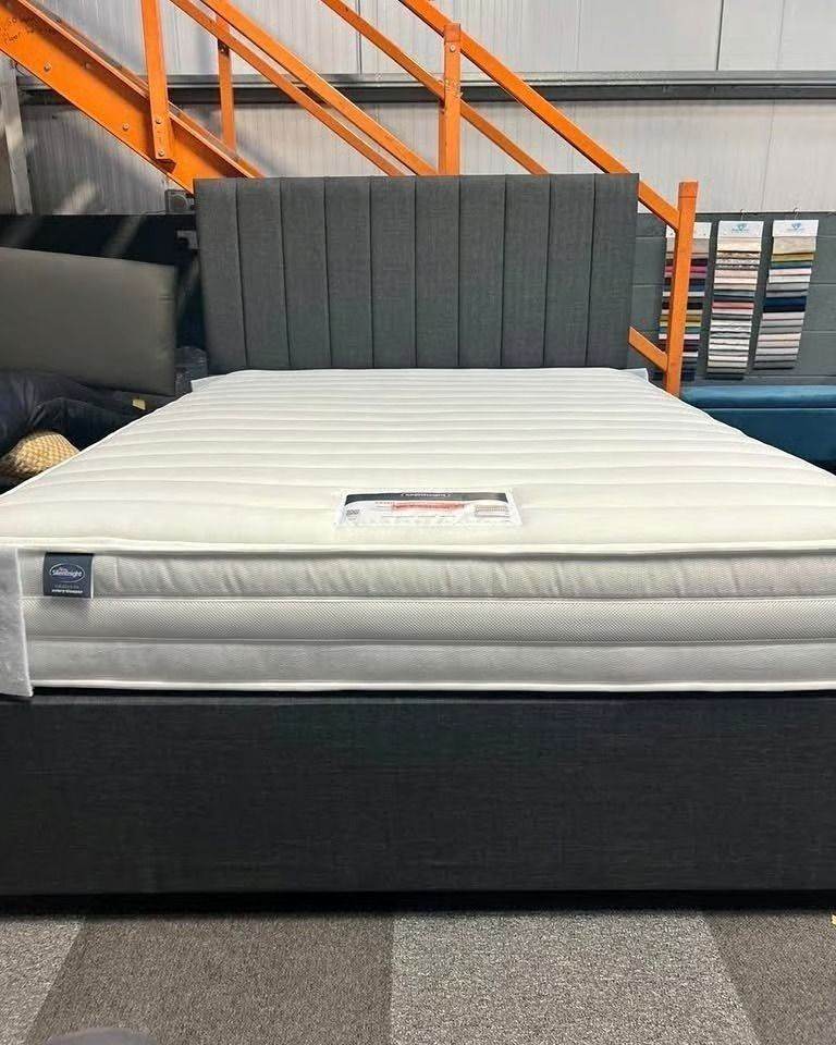  Christmas Sale! 🎄 Double 4ft6 Divan Bed With Mattress | Delivered Same Day! **
