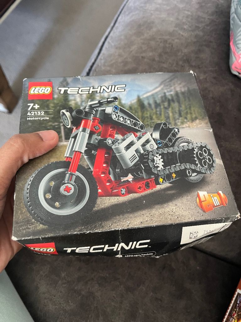 Puzzle and Lego set - not used 