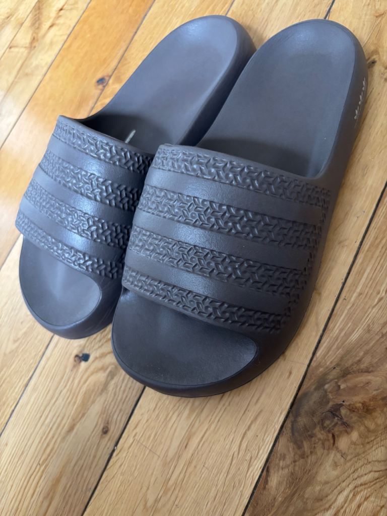 Adidas Adilette Slides - Brown, Great Condition